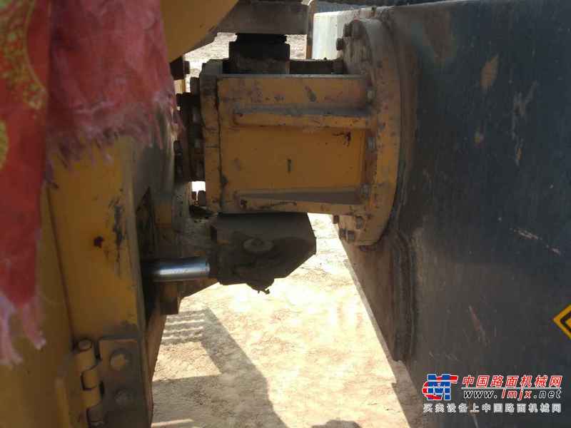 陕西出售转让二手6000小时2009年洛阳路通LT322S单钢轮压路机