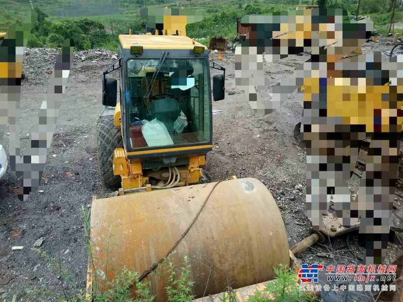 贵州出售转让二手8000小时2009年山推SR20M单钢轮压路机