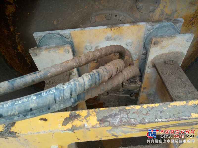 贵州出售转让二手8000小时2009年山推SR20M单钢轮压路机
