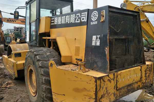 云南出售转让二手4532小时2005年厦工三明XG6201M单钢轮压路机