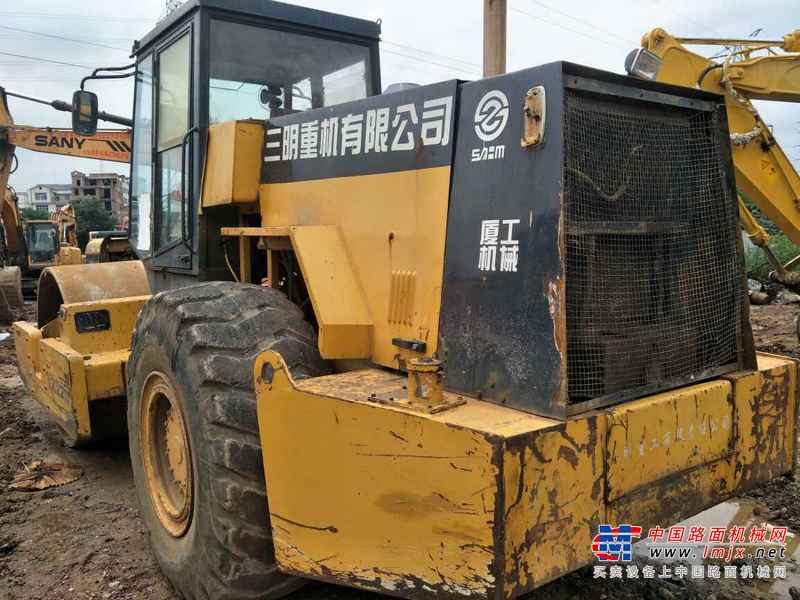 云南出售转让二手4532小时2005年厦工三明XG6201M单钢轮压路机