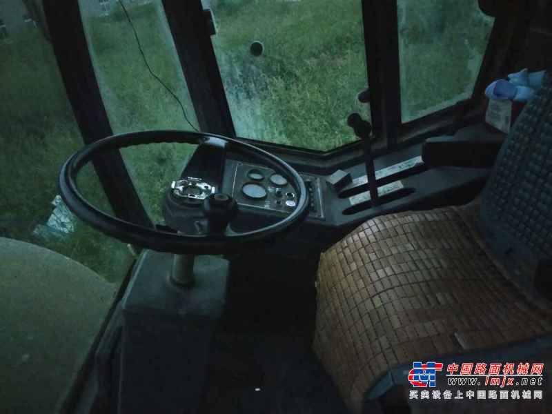 河南出售转让二手6000小时2011年洛建LSS220单钢轮压路机
