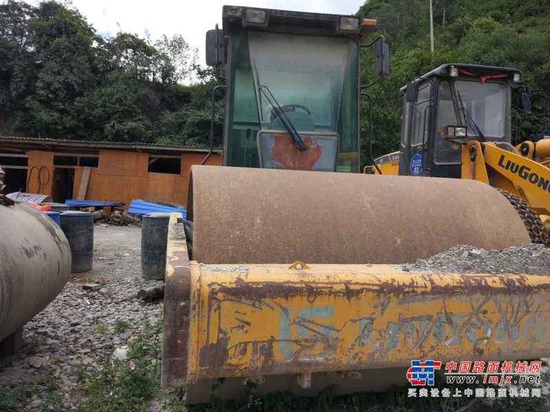 云南出售转让二手2000小时2008年柳工CLG622单钢轮压路机