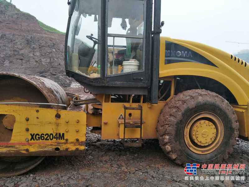 重庆出售转让二手6000小时2009年厦工XG6204M单钢轮压路机