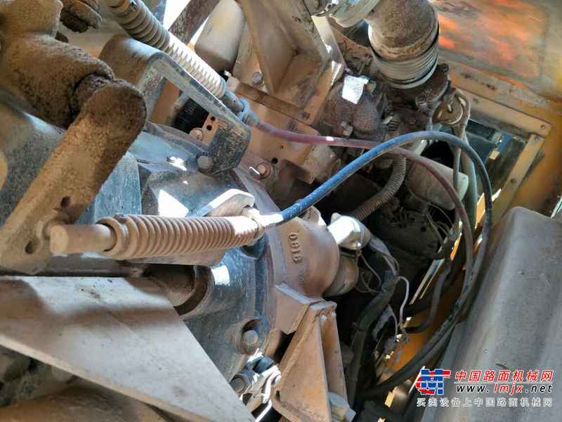 甘肃出售转让二手6000小时2007年柳工CLG624三轮压路机