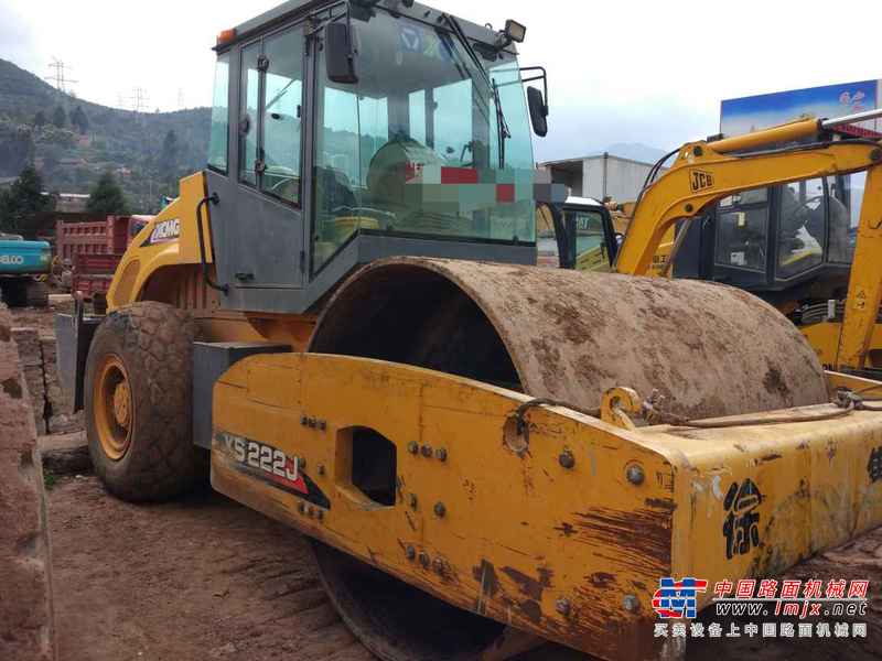 云南出售转让二手2500小时2012年徐工XS222J单钢轮压路机