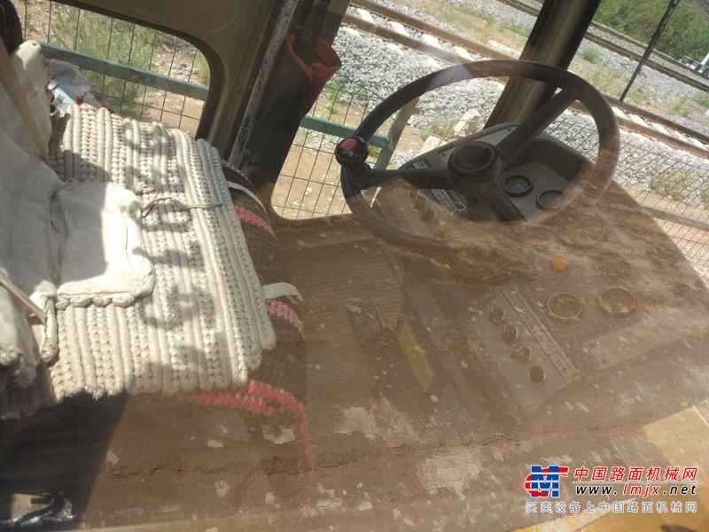 陕西出售转让二手4300小时2009年龙工LG520B单钢轮压路机