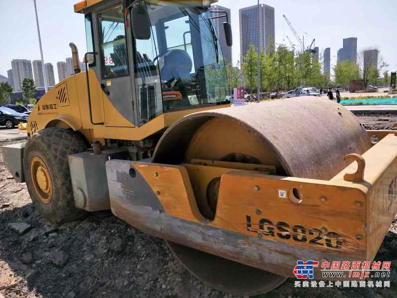 辽宁出售转让二手10000小时2010年临工LGS820单钢轮压路机