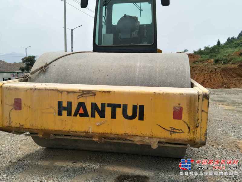 贵州出售转让二手2160小时2016年山推SR22M单钢轮压路机