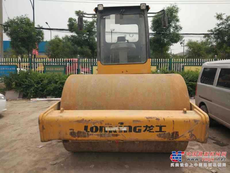 陕西出售转让二手2500小时2015年龙工LG522B单钢轮压路机
