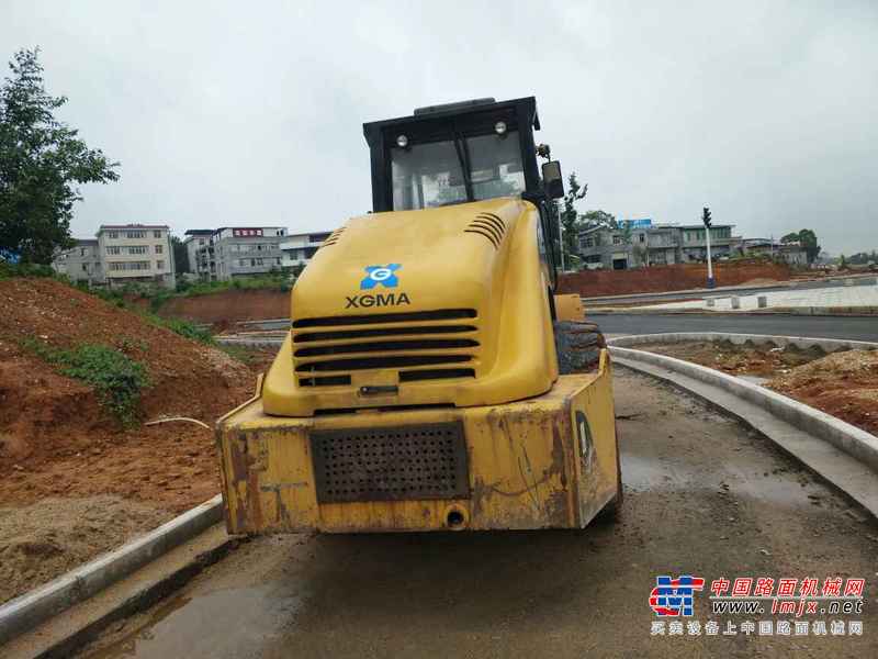 江西出售转让二手6000小时2008年厦工XG6204M单钢轮压路机