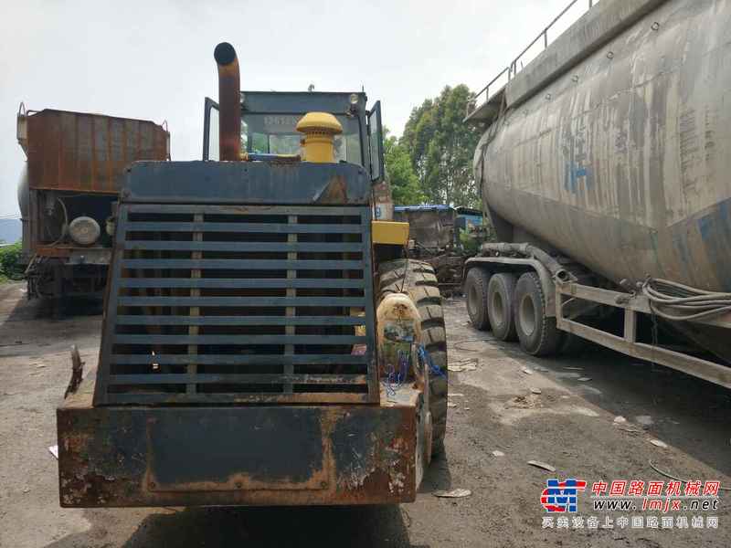 广东出售转让二手9000小时2005年洛阳路通YZ20B单钢轮压路机