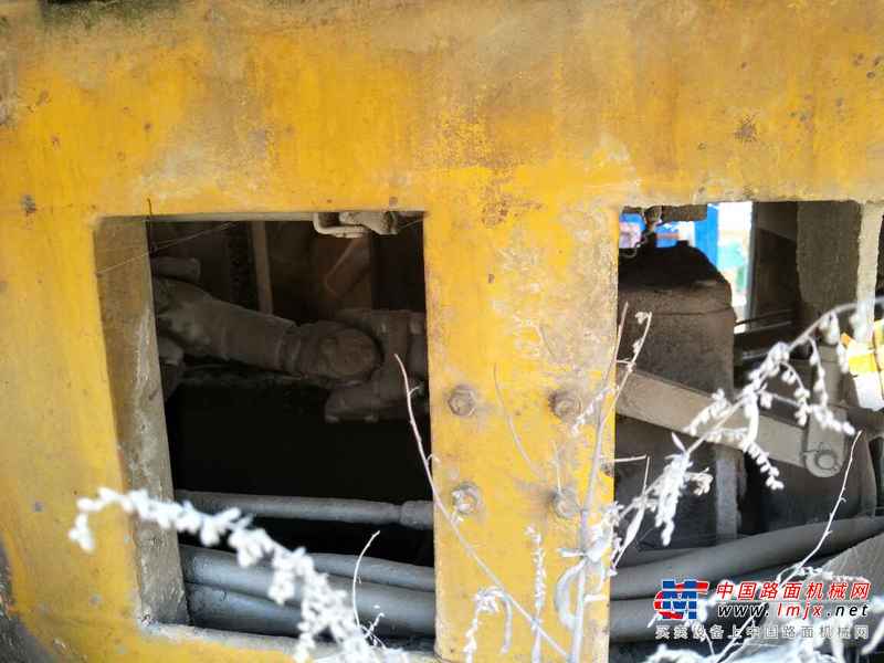 云南出售转让二手7853小时2005年洛建LSS218A单钢轮压路机