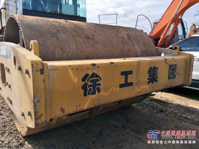 云南出售转让二手1103小时2015年徐工XS263J单钢轮压路机