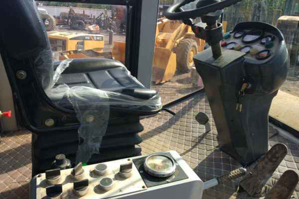 陕西出售转让二手3000小时2013年厦工XG6224M单钢轮压路机