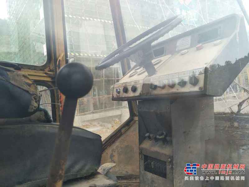 贵州出售转让二手8300小时2006年洛建LRS1626单钢轮压路机