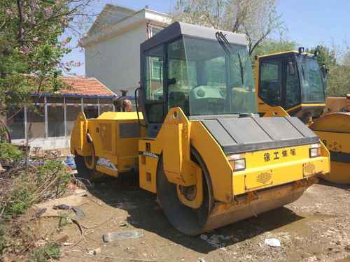 山东出售转让二手6500小时2009年徐工XD121双钢轮压路机