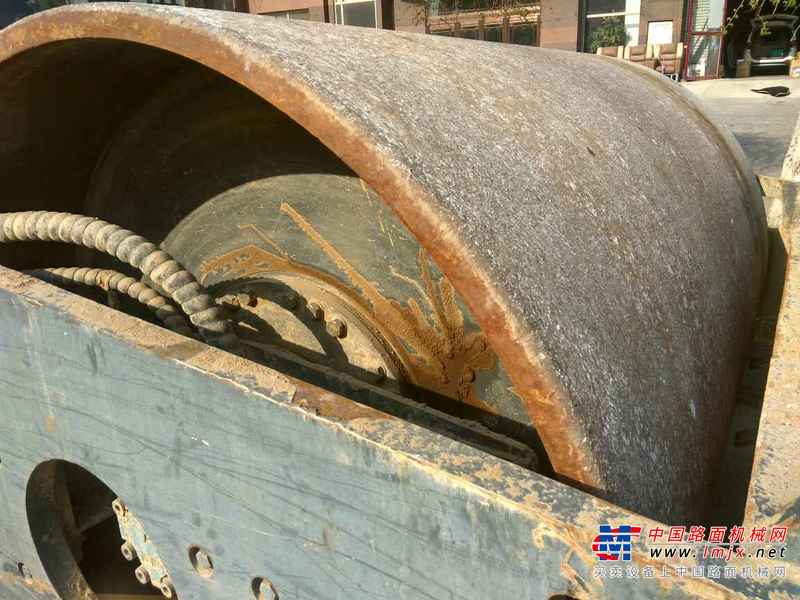 辽宁出售转让二手3000小时2009年洛建LSS220单钢轮压路机