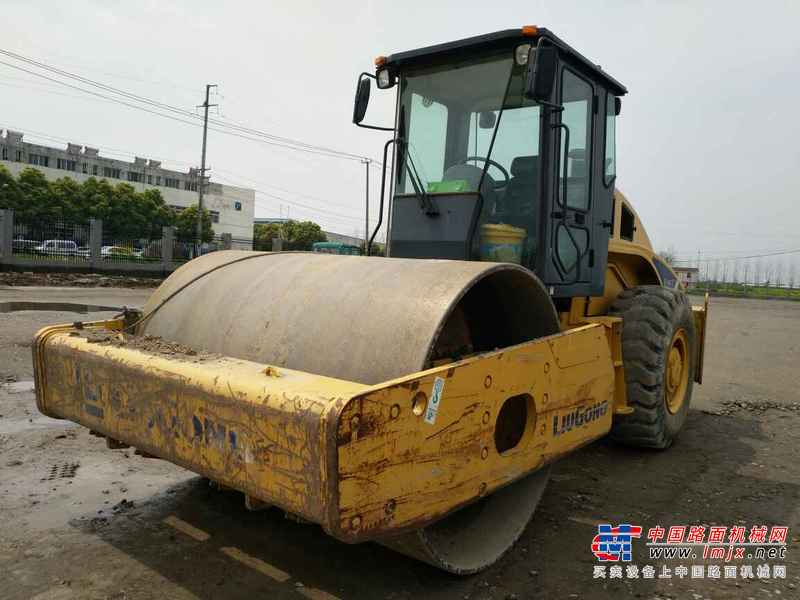 湖北出售转让二手3000小时2013年柳工CLG614单钢轮压路机