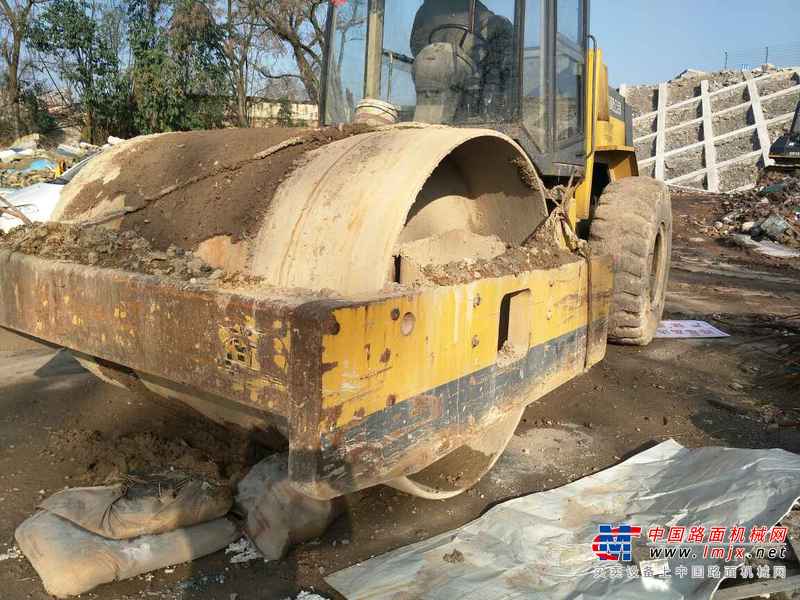 贵州出售转让二手13577小时2008年厦工三明YZ18B单钢轮压路机