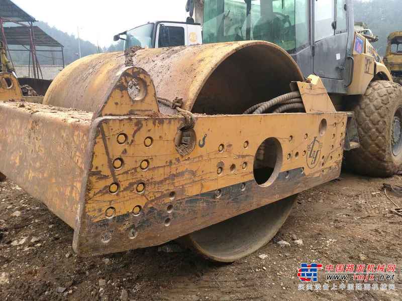贵州出售转让二手6903小时2010年洛阳路通LTK220B单钢轮压路机