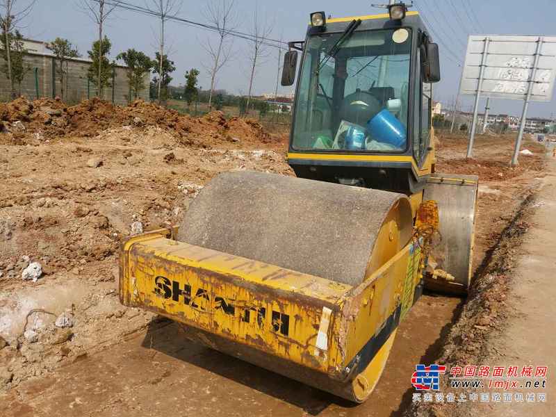 安徽出售转让二手9500小时2011年山推SR2124S三轮压路机
