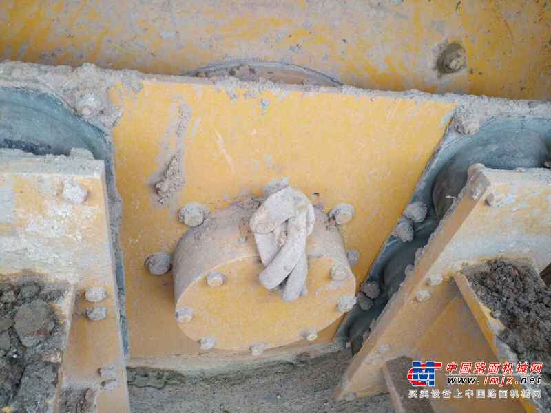 湖北出售转让二手6300小时2010年龙工LG520A单钢轮压路机