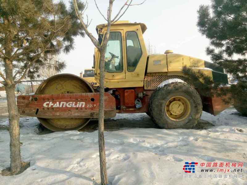 黑龙江出售转让二手6000小时2008年常林YZ22J单钢轮压路机