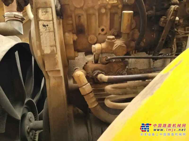 山西出售转让二手8000小时2007年洛阳路通LT218B单钢轮压路机
