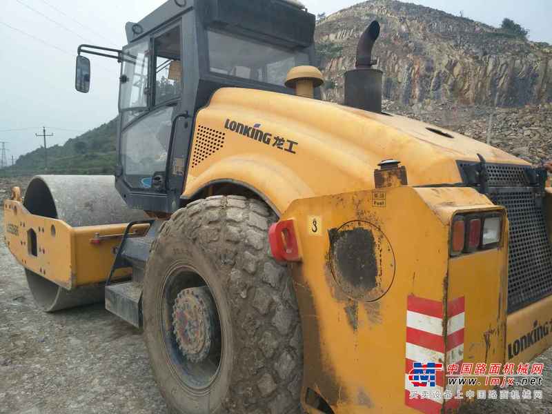 贵州出售转让二手1036小时2013年龙工LG523B6单钢轮压路机