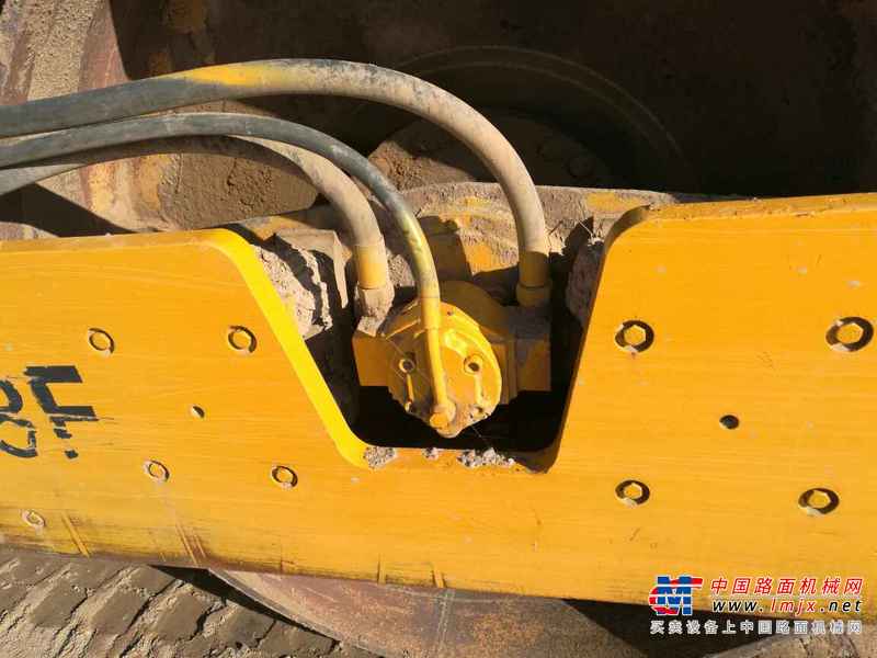 山西出售转让二手9600小时2003年洛建YZ18B单钢轮压路机