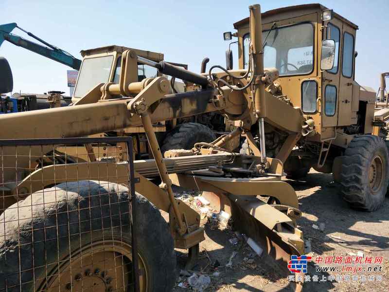 辽宁出售转让二手5000小时2005年鼎盛天工PY160B平地机