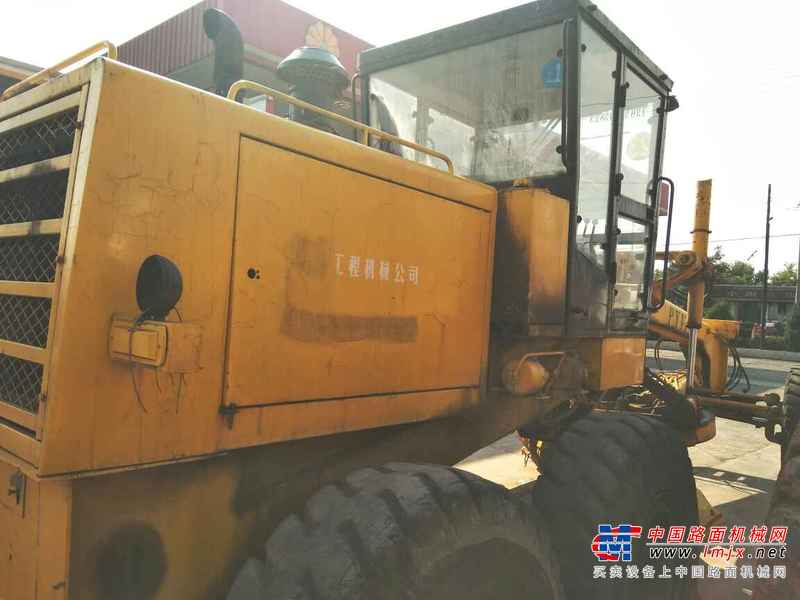山西出售转让二手10000小时2004年徐工PY160平地机
