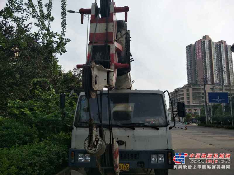 湖南出售转让二手5000小时2007年中联重科QY20V541汽车起重机