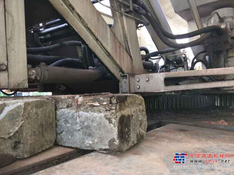 湖南出售转让二手5000小时2007年中联重科QY20V541汽车起重机