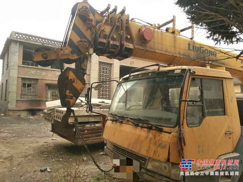 山西出售转让二手6000小时2009年柳工QY16C汽车起重机