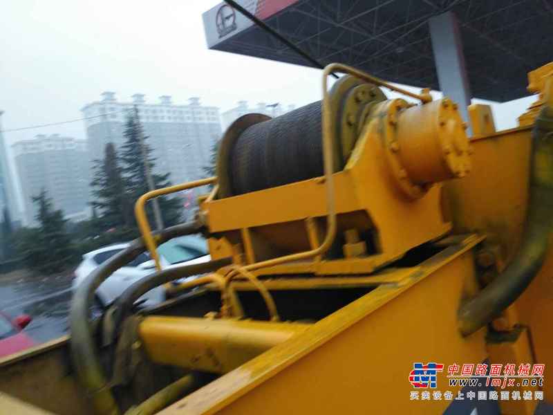 山西出售转让二手9000小时2003年东岳重工QY8T汽车起重机