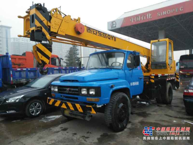 山西出售转让二手9000小时2003年东岳重工QY8T汽车起重机