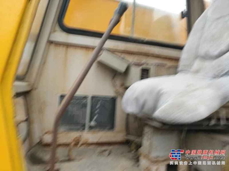 山西出售转让二手9000小时2003年东岳重工QY8T汽车起重机