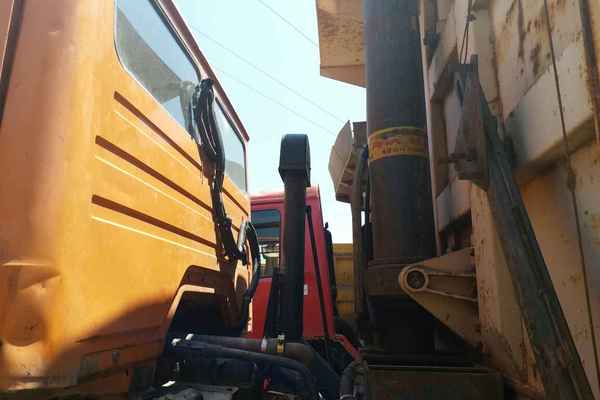 内蒙古出售转让二手2011年北奔ND3311D29自卸车