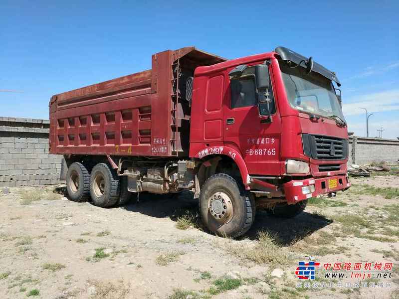 内蒙古出售转让二手2009年中国重汽豪泺ZZ3257N3847C自卸车