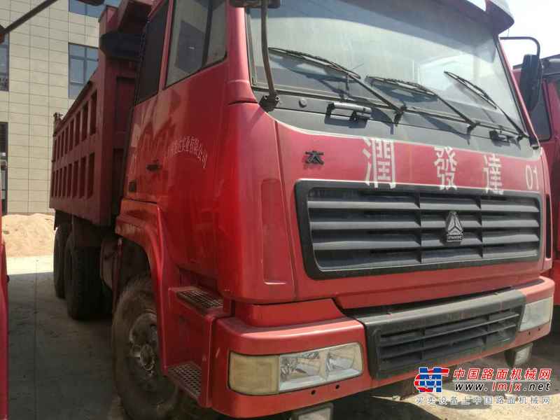 山东出售转让二手2010年中国重汽豪泺ZZ3257N3847C自卸车