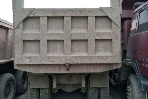 湖北出售转让二手2010年陕汽奥龙SX3255DR324自卸车