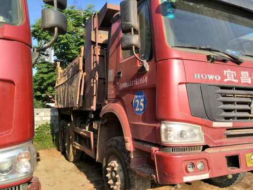 湖北出售转让二手2010年中国重汽ZZ3317N3867C1L自卸车