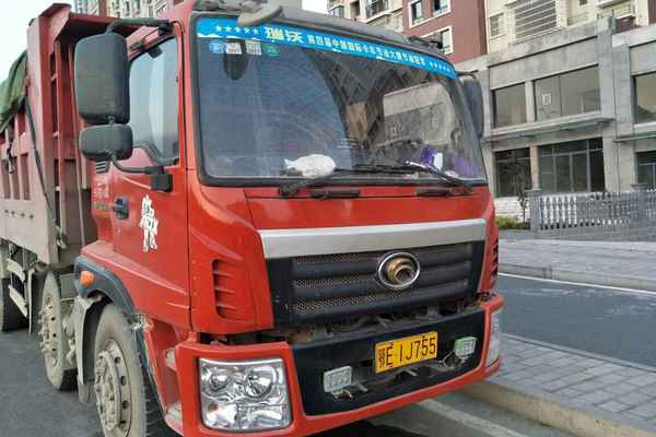 湖北出售转让二手2010年福田欧曼BJ3201DKPJB自卸车