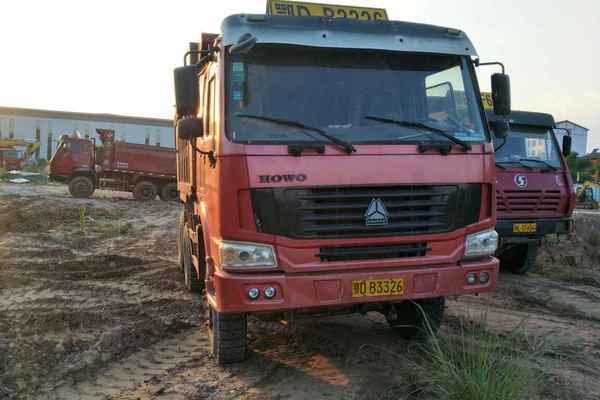 湖北出售转让二手2010年中国重汽ZZ3317N4267C1自卸车