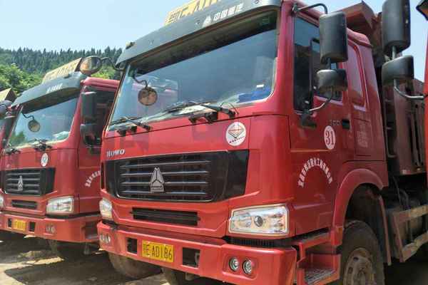 湖北出售转让二手2011年中国重汽ZZ3317N4267C1自卸车