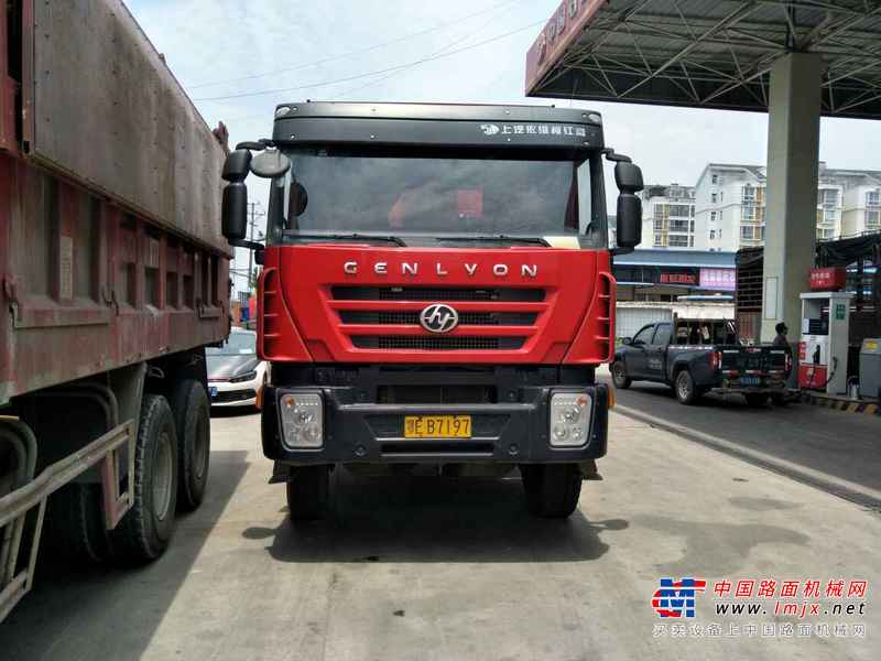 湖北出售转让二手2011年红岩CQ3254SMG324自卸车