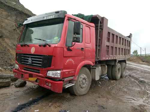 吉林出售转让二手2010年中国重汽豪沃ZZ3257N5247自卸车