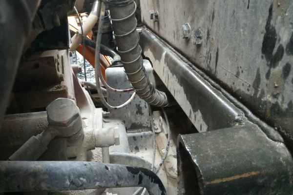 吉林出售转让二手2011年联合卡车SQR3251D6T4自卸车